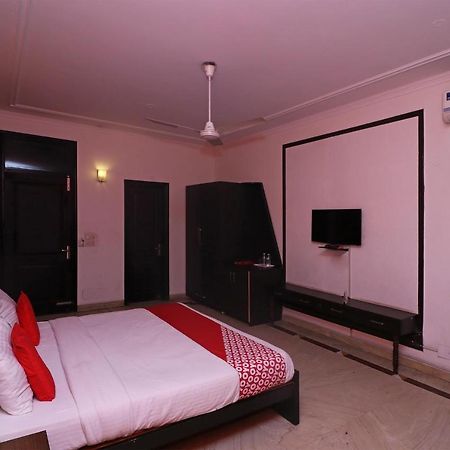 Oyo Flagship 74392 Hotel Mahesh Residency Hyderabad Exterior foto